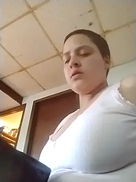 wetandtightcoochie online show from May 10, 9:42 pm