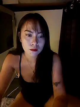 Bad bish21 online show from July 6, 1:30 pm