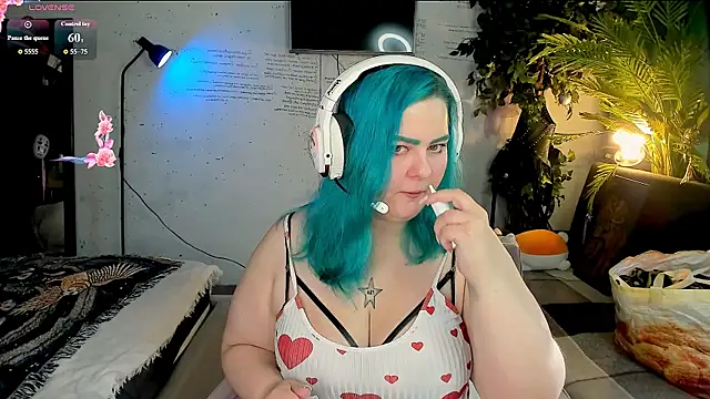 Amelia Skyee online show from July 31, 12:37 pm