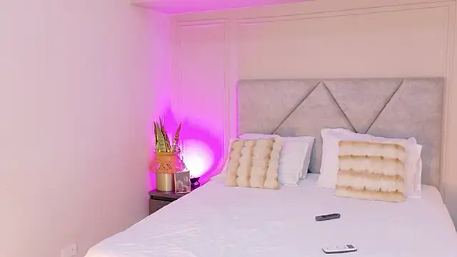 AngelySantoss online show from June 11, 3:37 am