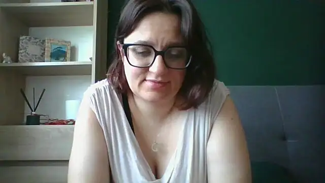 sensual paris online show from July 13, 5:32 am