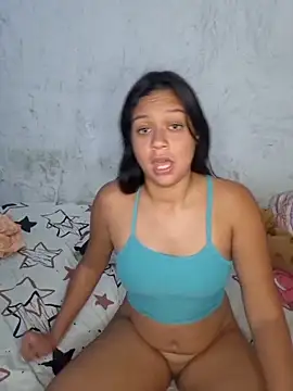 zoehot07 online show from May 7, 5:02 am