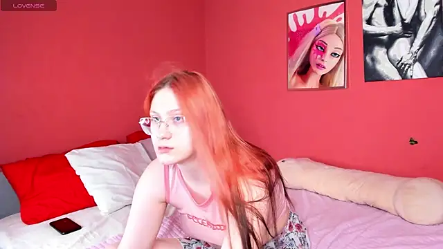 Queen Milena online show from June 29, 3:02 am