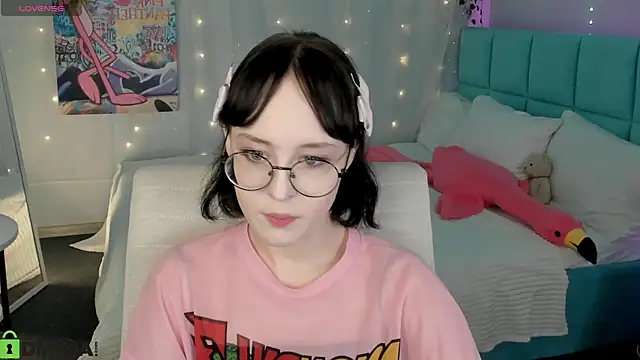 Lilac-Muse online show from June 30, 11:22 am