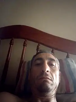 Alejandro83bsf online show from April 28, 10:04 pm