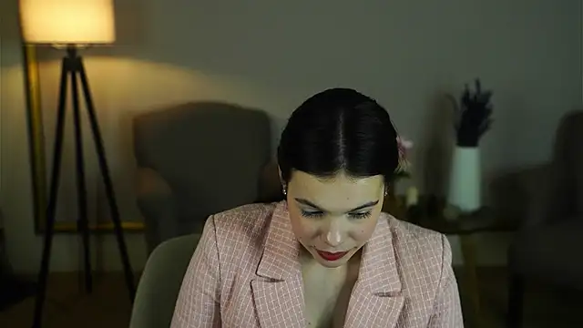 SeemaPelchat online show from April 27, 2:26 pm