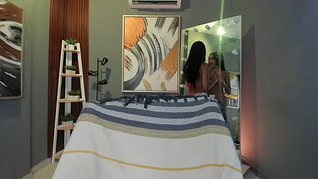 Kiara Curls online show from June 18, 12:20 pm