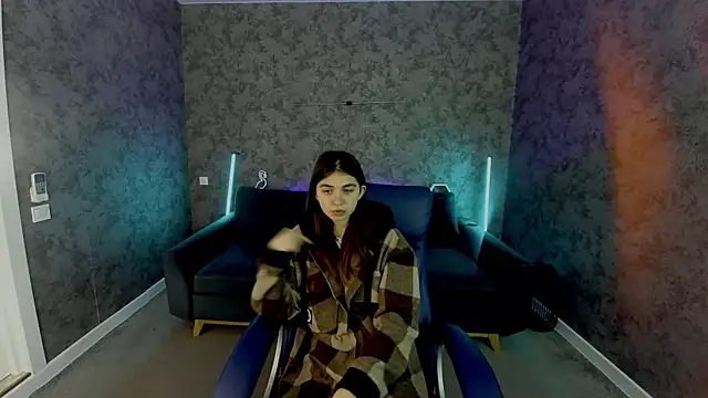 LizaTiffanya  online show from May 5, 5:48 am