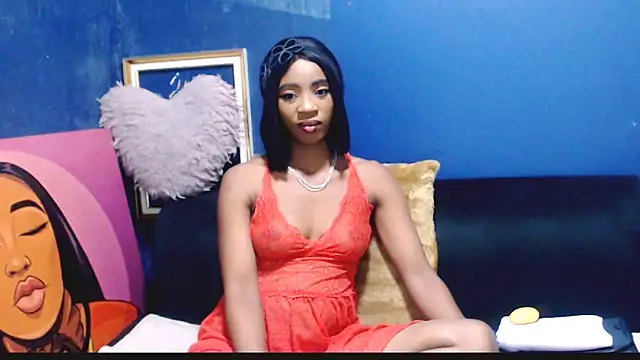 LolaSavageXO online show from June 12, 8:08 pm
