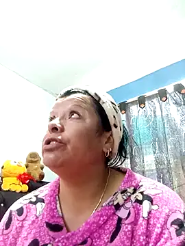 Samantha Kieran online show from May 10, 3:50 pm