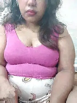 HD Queen 69 online show from July 17, 4:12 pm