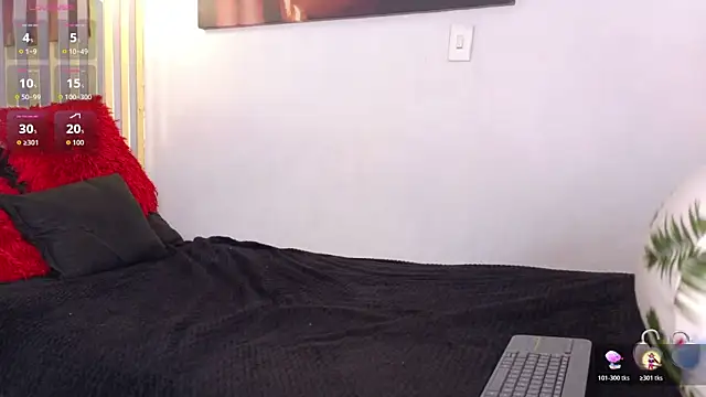 Snapshot of Dalila_5 chatting on July 21, 7:27 pm Dalila 5 online show from July 21, 7:27 pm