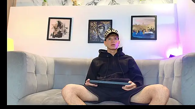 KING BOYS2026 online show from June 19, 1:54 am