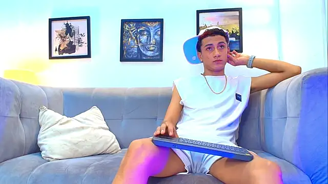 KING BOYS2026 online show from July 18, 1:43 am