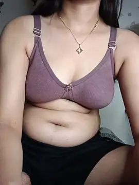 sexy pritii online show from May 13, 4:26 pm