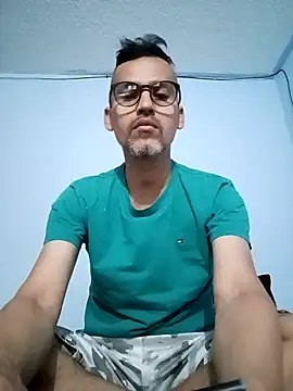 jairo43 online show from May 11, 2:23 pm
