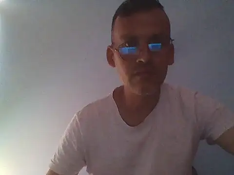 jairo43 online show from July 4, 2:23 pm