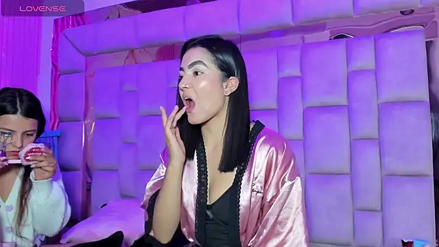 Anal Temptation online show from May 11, 5:10 pm