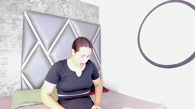 Snapshot of DeborayDark chatting on May 23, 7:29 pm DeborayDark online show from May 23, 7:29 pm