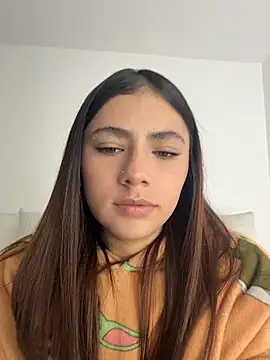EmilyCxx online show from July 11, 12:02 am