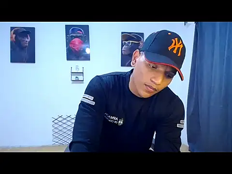 Ian Arcia online show from May 21, 11:01 pm