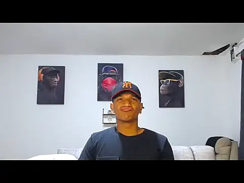 Ian Arcia online show from May 25, 11:44 pm