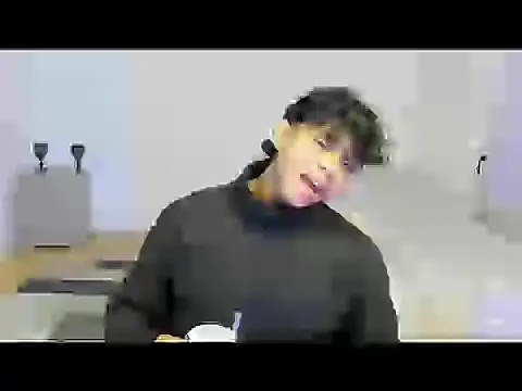 Snapshot of noahprada chatting on May 11, 4:40 am noahprada online show from May 11, 4:40 am