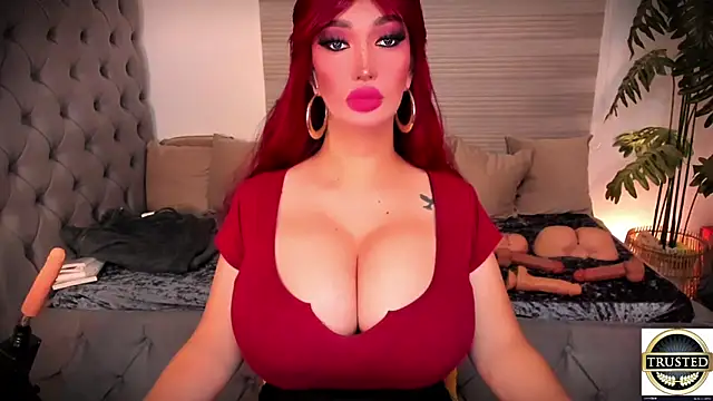 Snapshot of PlayfullMaria chatting on June 5, 9:09 pm PlayfullMaria online show from June 5, 9:09 pm