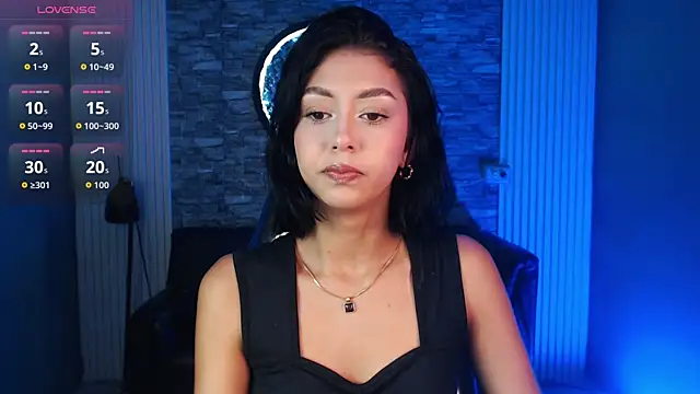 gemma 19  online show from July 25, 9:45 pm