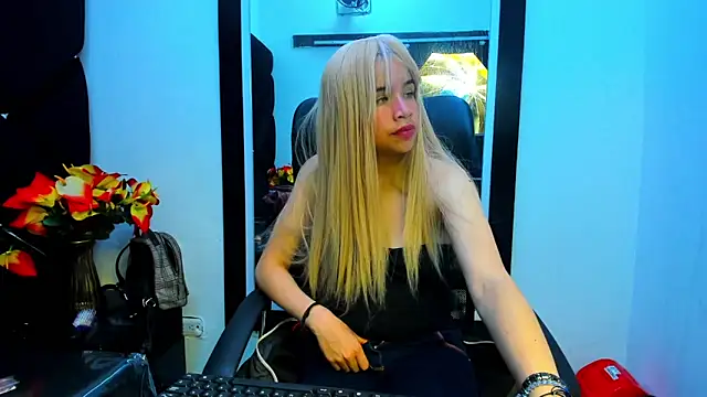 ivyqueen28 online show from June 5, 5:03 am