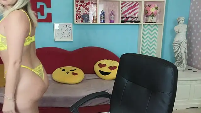 Wet Dakota online show from June 19, 4:06 am