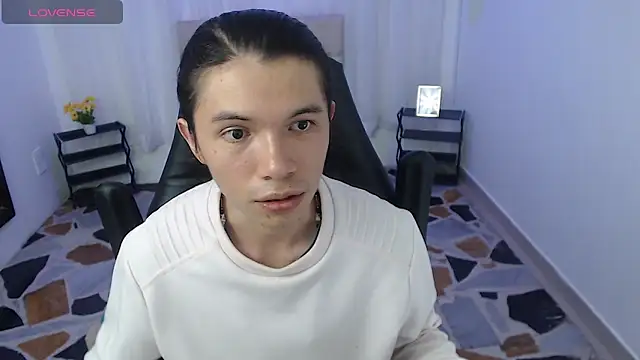 Mattew Evans online show from April 30, 2:51 am