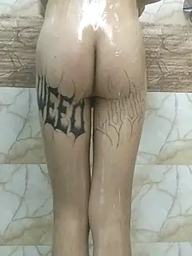 Juliette Doll  online show from August 5, 2:31 pm