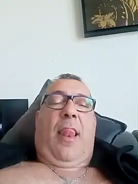 Soloyan online show from December 8, 3:35 pm