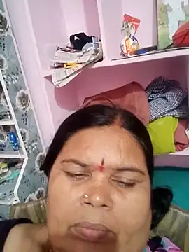 Snapshot of dheepika11 chatting on May 8, 10:09 am dheepika11 online show from May 8, 10:09 am