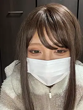 Sakuna oO online show from May 5, 2:36 pm