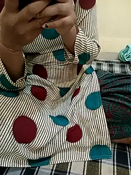 Seema yadav01 online show from July 6, 1:57 am