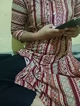 Seema yadav01 online show from July 21, 5:21 am