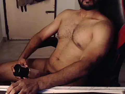 Snapshot of NirvedRa chatting on June 9, 5:35 pm NirvedRa online show from June 9, 5:35 pm