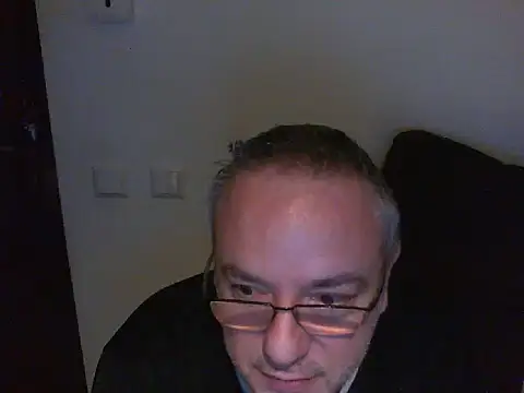 GeorgeCarlo online show from May 2, 5:29 pm