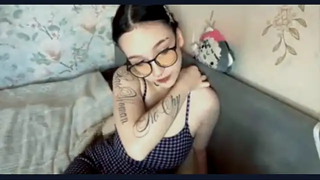 NastiLuxe online show from May 5, 2:36 pm