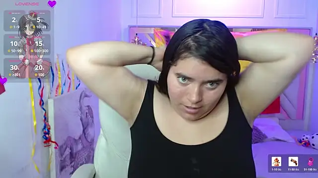 Laurha  online show from July 4, 7:42 pm