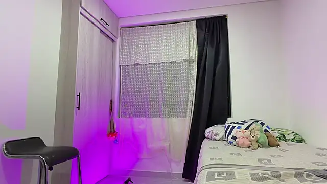  peachyboy online show from July 6, 3:14 am