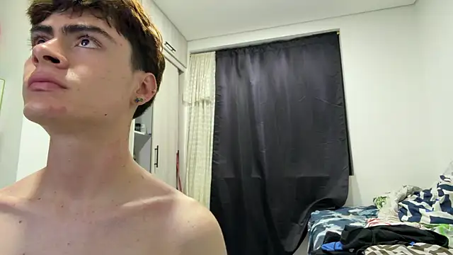  peachyboy online show from July 7, 3:09 am