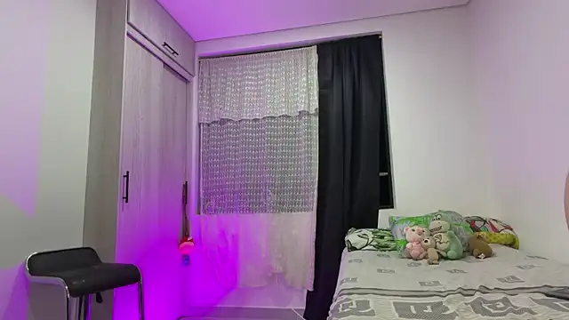  peachyboy online show from July 10, 4:28 am