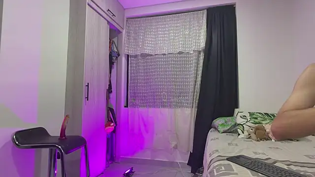  peachyboy online show from July 16, 4:29 am