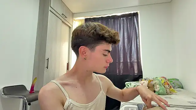  peachyboy online show from July 26, 4:58 pm
