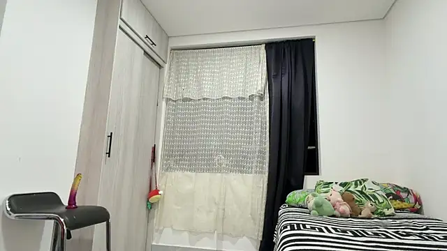  peachyboy online show from August 5, 3:53 am