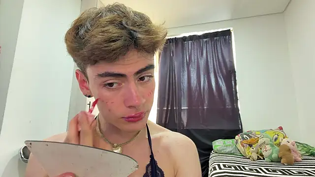  peachyboy online show from August 5, 7:28 pm