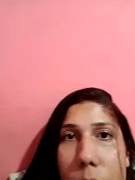 Snapshot of nessaflors2 chatting on May 18, 7:31 pm nessaflors2 online show from May 18, 7:31 pm